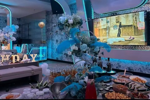 唐LiveHouse招募魅力女模与礼仪接待